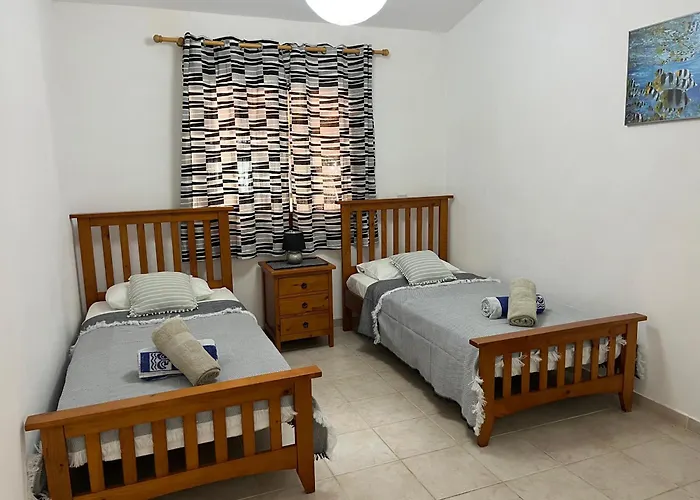 Amandine Villa Peyia